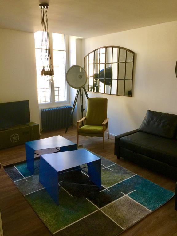Le Drapeau Normand Apartment Bayeux Bagian luar foto