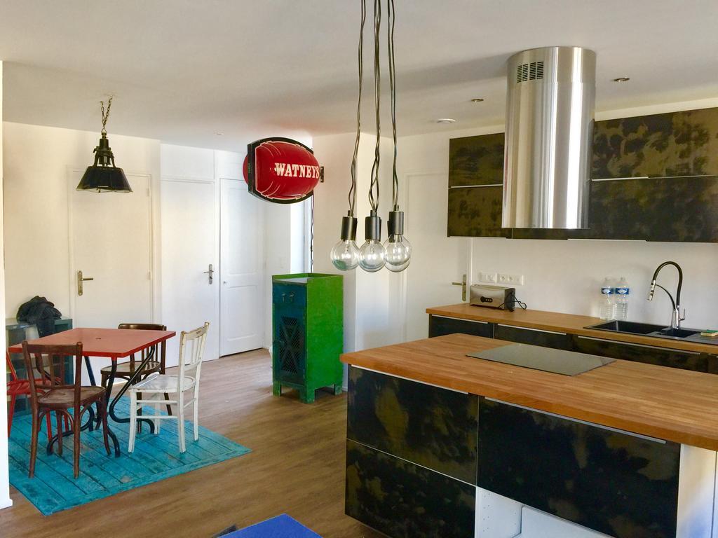 Le Drapeau Normand Apartment Bayeux Bagian luar foto