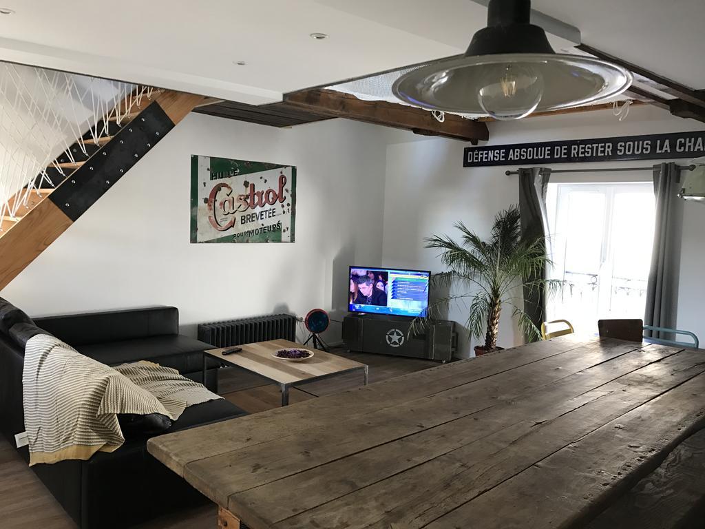 Le Drapeau Normand Apartment Bayeux Bagian luar foto