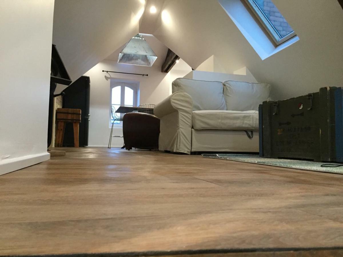 Le Drapeau Normand Apartment Bayeux Bagian luar foto